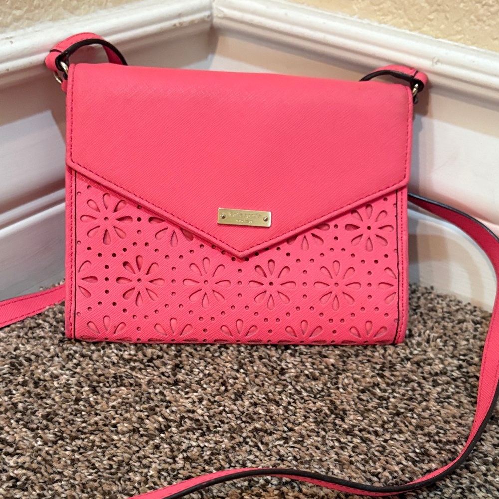 EUC Kate Spade Coral Floral Crossbody Bag